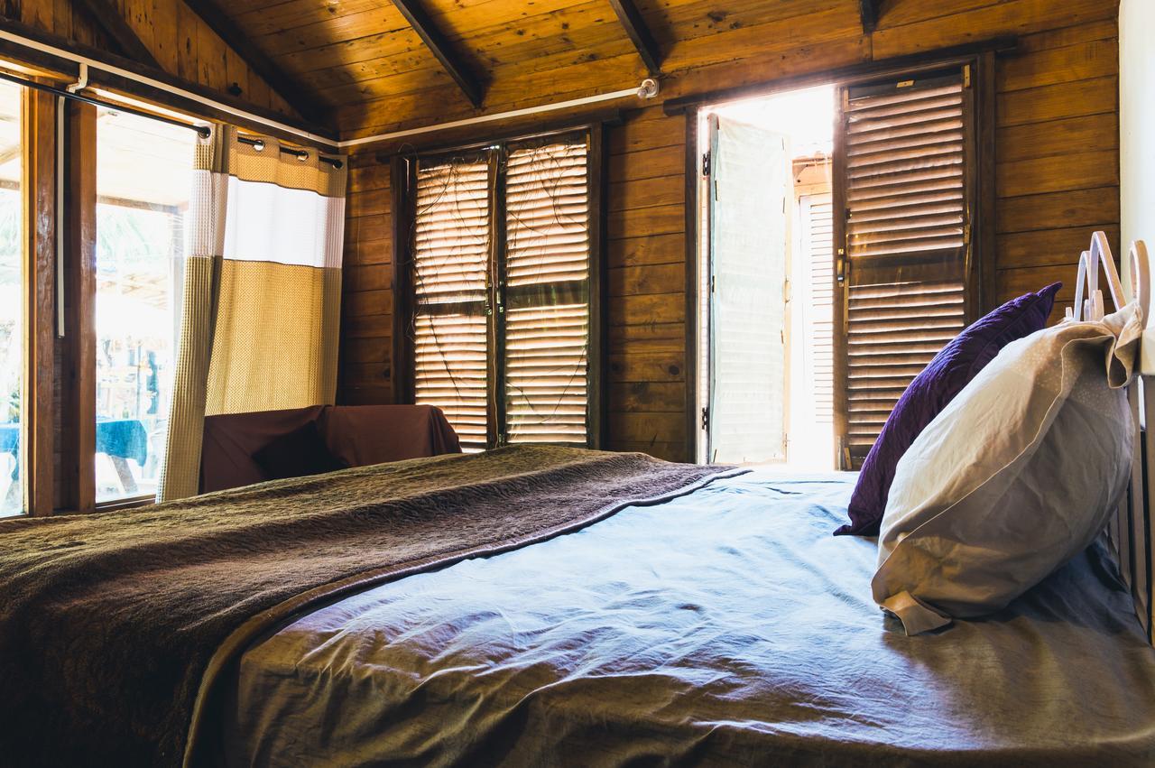 Wonderland Hostel Анжуна Экстерьер фото